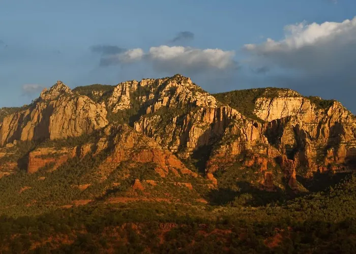 Thunder Mountain Retreat Hot Tub • Fire Pit • Red Rock Views Holiday home Sedona